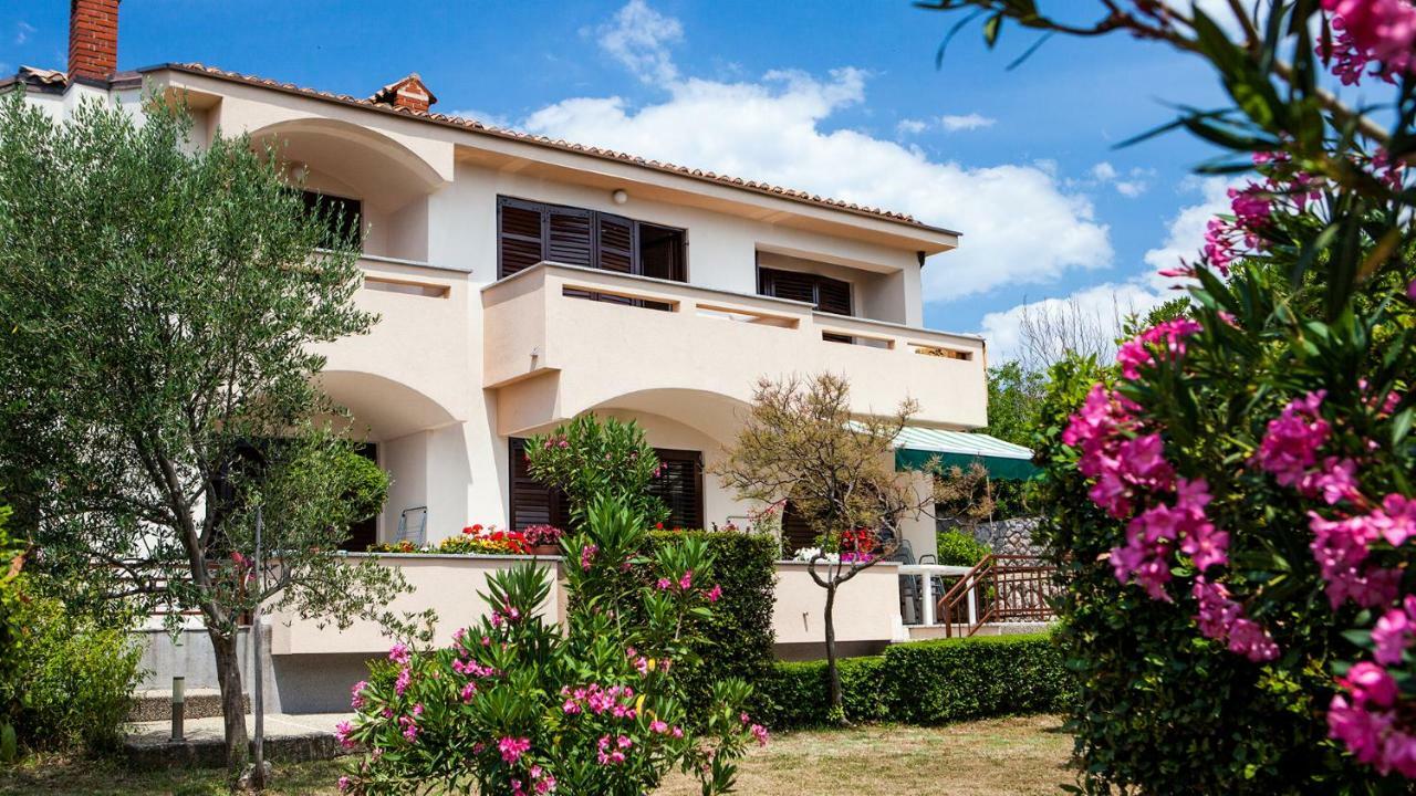 Speranza Apartment Veglia Exterior foto